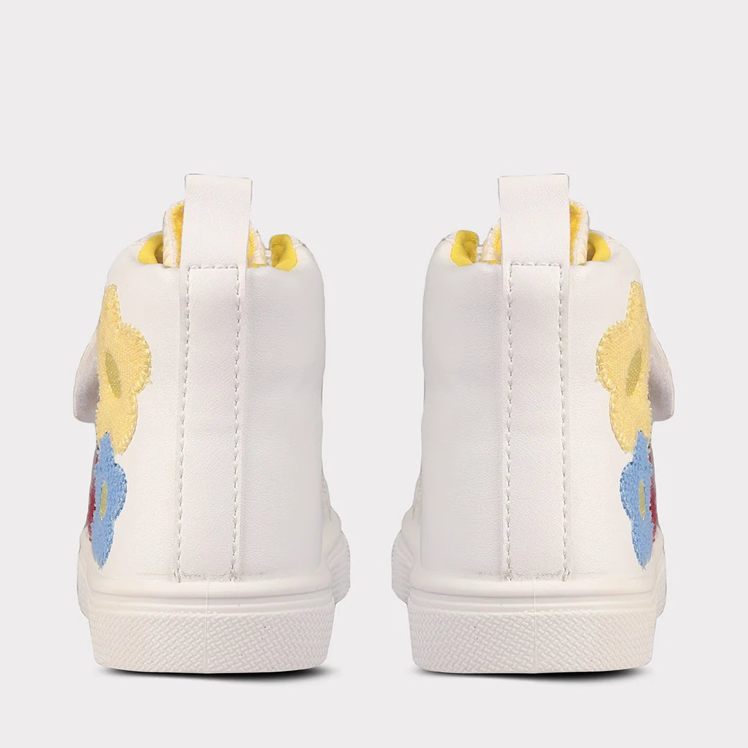 Kami Girls Hook & Loop Sneaker - GuGuTon baby store - Baby Fashion - Toddlers Outfits - Babies Outfits - Toddler Clothes - Kids Clothing - Newborn Clothes - Newborn Wear - Kids Wear - Trending Clothes - Trending Outfits - Fall Fashion - Winter Fashion - Girls Clothes - Boys Clothes - Babies Wear - Kids Accessories - KidsWear - Summer Clothes - Summer Fashion - Summer Trend - Falls Sweaters - Tops - Bottom - Jeans - Blouse - Dresses - Newborn Dresses - Toys