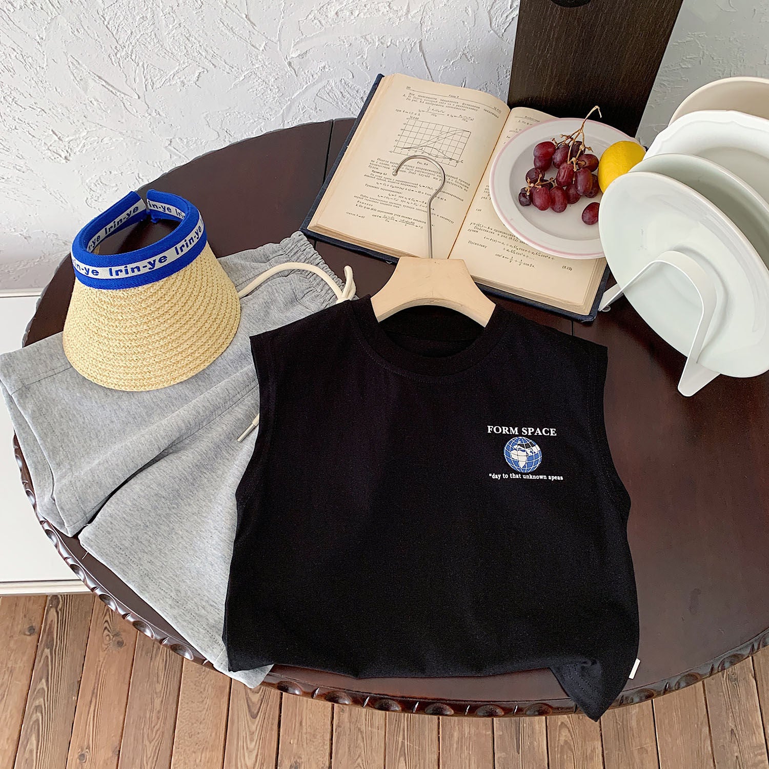 Roy Sleeveless Breathable Casual Tank Tees - GuGuTon baby store - Baby Fashion - Toddlers Outfits - Babies Outfits - Toddler Clothes - Kids Clothing - Newborn Clothes - Newborn Wear - Kids Wear - Trending Clothes - Trending Outfits - Fall Fashion - Winter Fashion - Girls Clothes - Boys Clothes - Babies Wear - Kids Accessories - KidsWear - Summer Clothes - Summer Fashion - Summer Trend - Falls Sweaters - Tops - Bottom - Jeans - Blouse - Dresses - Newborn Dresses - Toys