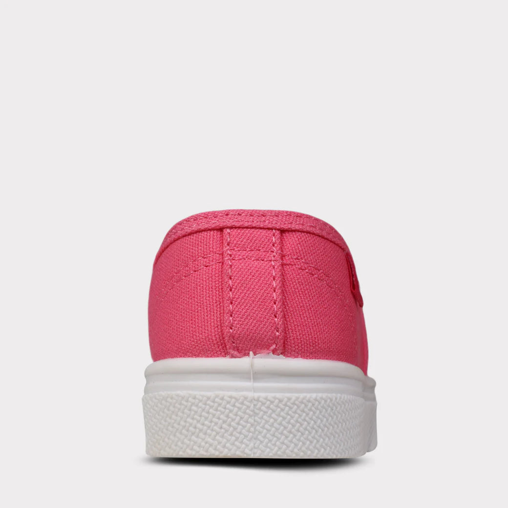 Madison Girls Slip-On Shoe - GuGuTon baby store - Baby Fashion - Toddlers Outfits - Babies Outfits - Toddler Clothes - Kids Clothing - Newborn Clothes - Newborn Wear - Kids Wear - Trending Clothes - Trending Outfits - Fall Fashion - Winter Fashion - Girls Clothes - Boys Clothes - Babies Wear - Kids Accessories - KidsWear - Summer Clothes - Summer Fashion - Summer Trend - Falls Sweaters - Tops - Bottom - Jeans - Blouse - Dresses - Newborn Dresses - Toys