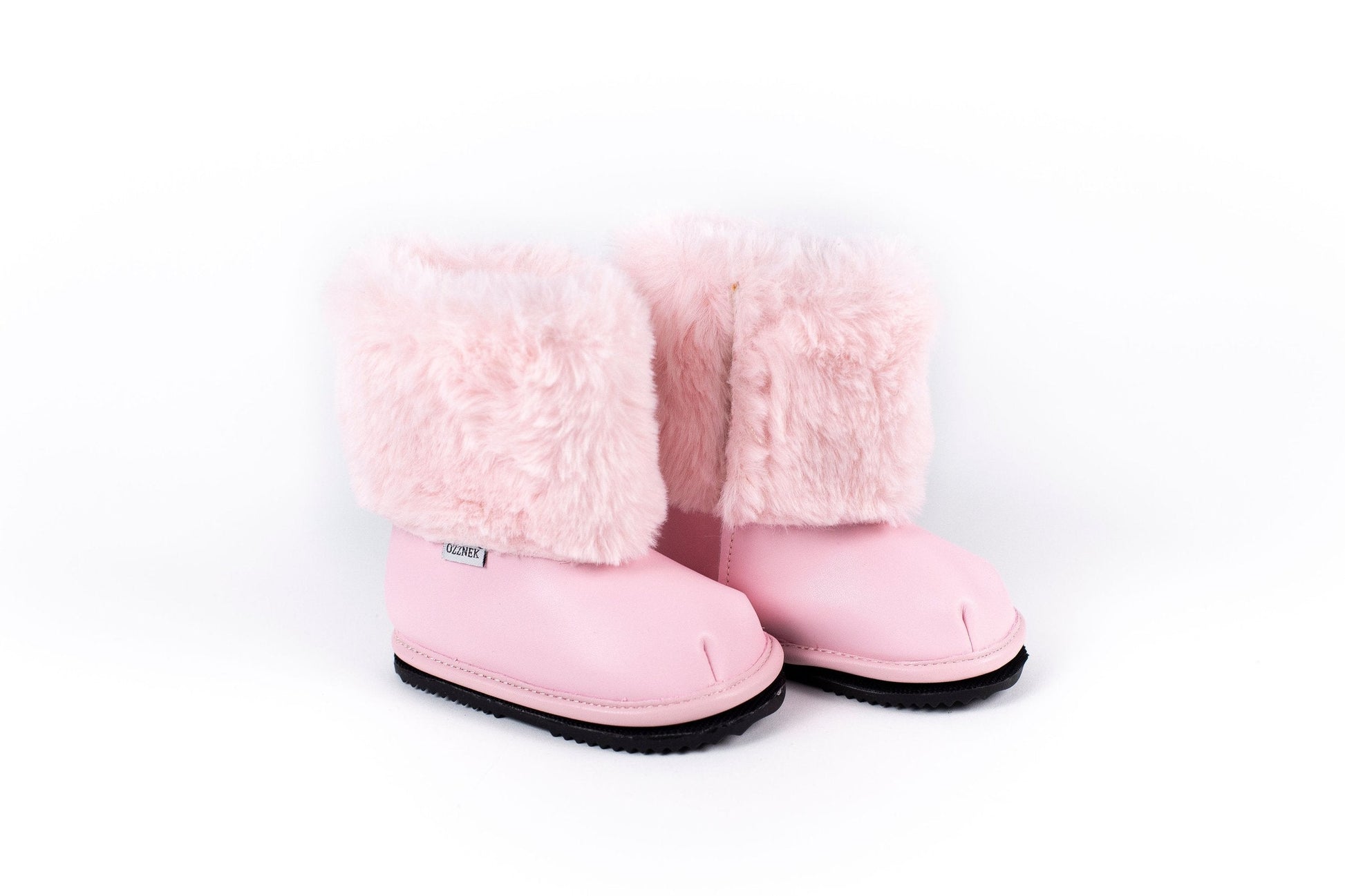 Pink Boot with Velvet Lining - GuGuTon baby store - Baby Fashion - Toddlers Outfits - Babies Outfits - Toddler Clothes - Kids Clothing - Newborn Clothes - Newborn Wear - Kids Wear - Trending Clothes - Trending Outfits - Fall Fashion - Winter Fashion - Girls Clothes - Boys Clothes - Babies Wear - Kids Accessories - KidsWear - Summer Clothes - Summer Fashion - Summer Trend - Falls Sweaters - Tops - Bottom - Jeans - Blouse - Dresses - Newborn Dresses - Toys