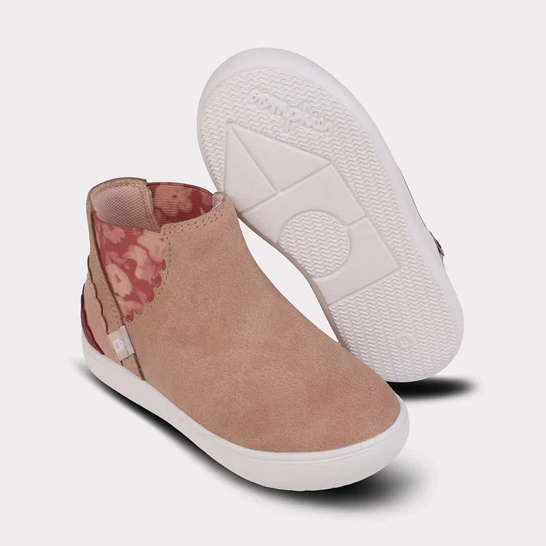 Quinta Girls Pull-On Boot - GuGuTon baby store - Baby Fashion - Toddlers Outfits - Babies Outfits - Toddler Clothes - Kids Clothing - Newborn Clothes - Newborn Wear - Kids Wear - Trending Clothes - Trending Outfits - Fall Fashion - Winter Fashion - Girls Clothes - Boys Clothes - Babies Wear - Kids Accessories - KidsWear - Summer Clothes - Summer Fashion - Summer Trend - Falls Sweaters - Tops - Bottom - Jeans - Blouse - Dresses - Newborn Dresses - Toys