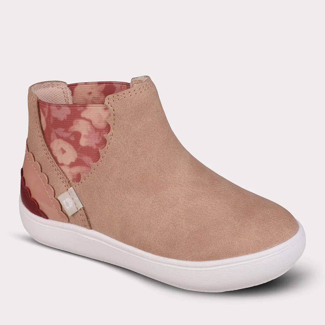 Quinta Girls Pull-On Boot - GuGuTon baby store - Baby Fashion - Toddlers Outfits - Babies Outfits - Toddler Clothes - Kids Clothing - Newborn Clothes - Newborn Wear - Kids Wear - Trending Clothes - Trending Outfits - Fall Fashion - Winter Fashion - Girls Clothes - Boys Clothes - Babies Wear - Kids Accessories - KidsWear - Summer Clothes - Summer Fashion - Summer Trend - Falls Sweaters - Tops - Bottom - Jeans - Blouse - Dresses - Newborn Dresses - Toys