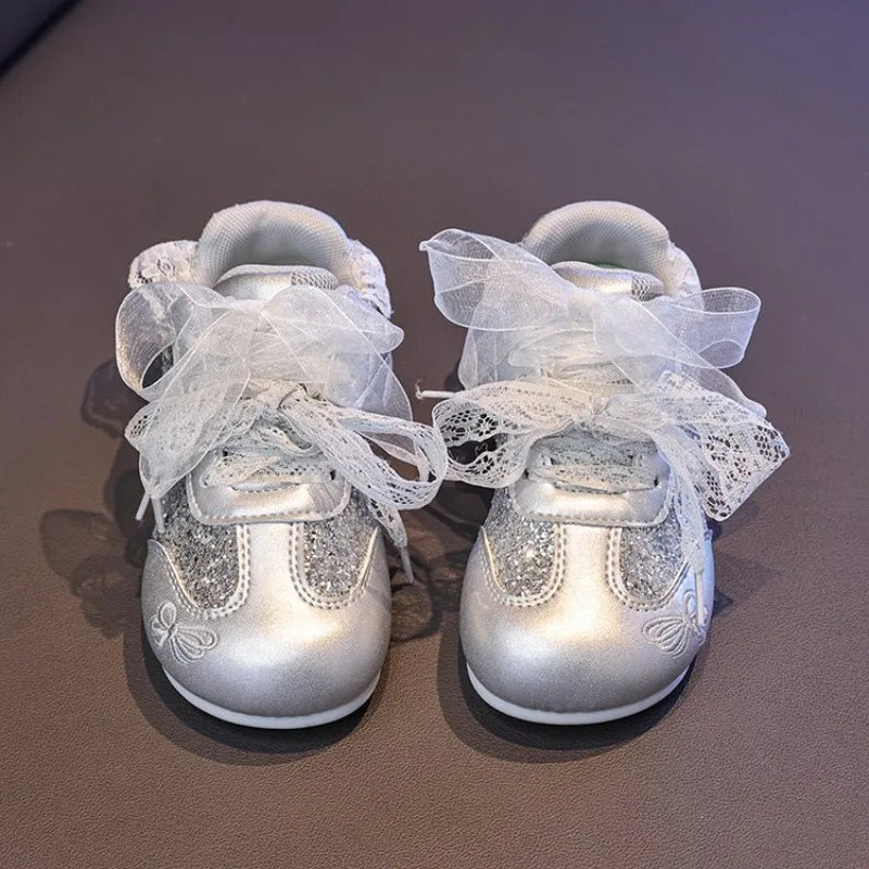 2026 Girls' Spring/Summer New Style Sneakers Pink Cute Flower, Fashion Versatile Casual Shoes, Lace Bow Cute, Non-Slip Soft Sole