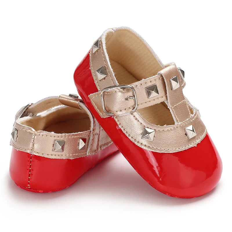 Baby Girl Sandals 2025 Spring and Autumn Korean Edition Versatile Rivet Dancing Princess Single Shoes Fashion Baby Leather Shoes