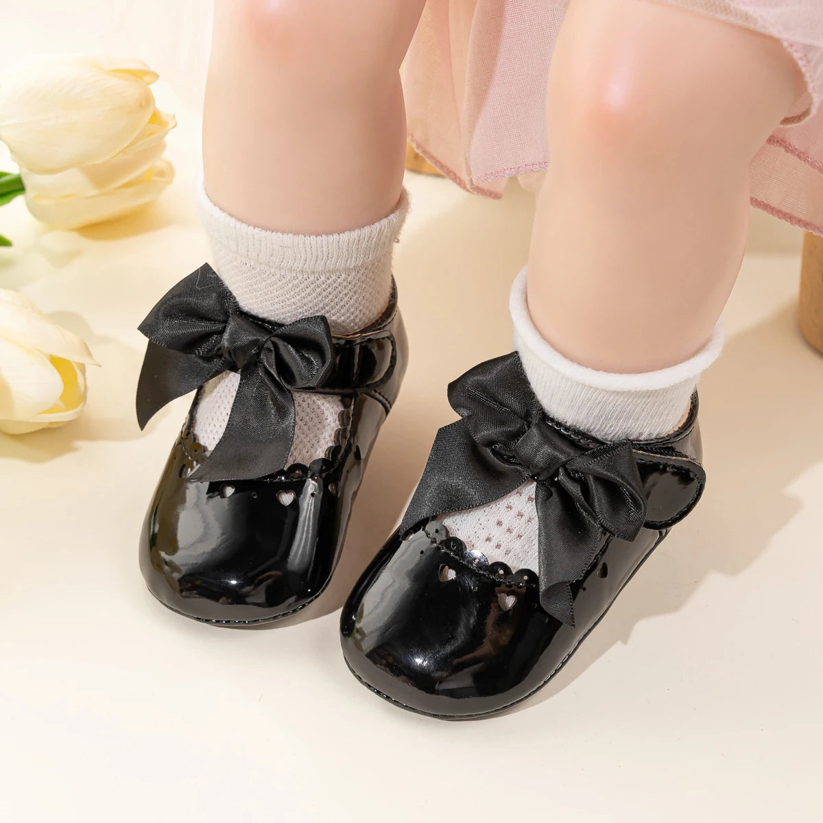 Newborn Baby Girl Shoes Soft Sole Infant Toddler Mary Jane Flats Princess Bowknot Patent Leather Dress Shoes Wedding Party Gift