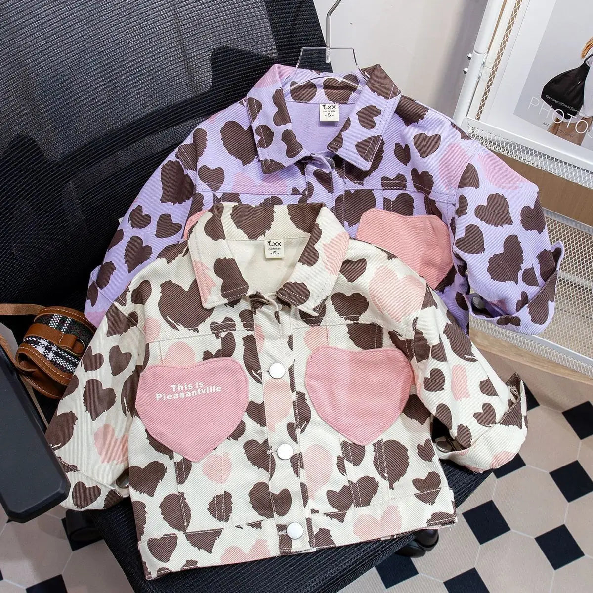 Laura Girls jacket spring Korean fashionable Casual - GuGuTon baby store - Baby Fashion - Toddlers Outfits - Babies Outfits - Toddler Clothes - Kids Clothing - Newborn Clothes - Newborn Wear - Kids Wear - Trending Clothes - Trending Outfits - Fall Fashion - Winter Fashion - Girls Clothes - Boys Clothes - Babies Wear - Kids Accessories - KidsWear - Summer Clothes - Summer Fashion - Summer Trend - Falls Sweaters - Tops - Bottom - Jeans - Blouse - Dresses - Newborn Dresses - Toys
