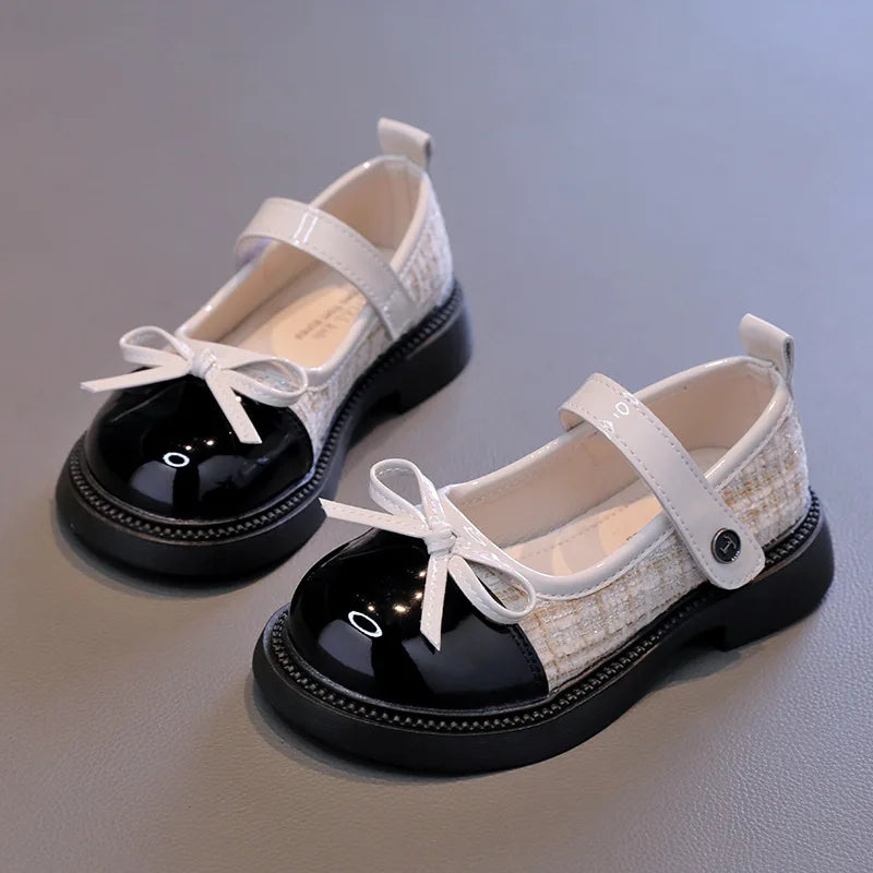 Girls' Spring and Autumn Leather Shoes 2025 Middle aged Children's Baby Soft soled Performance Shoes Children's Princess Shoes