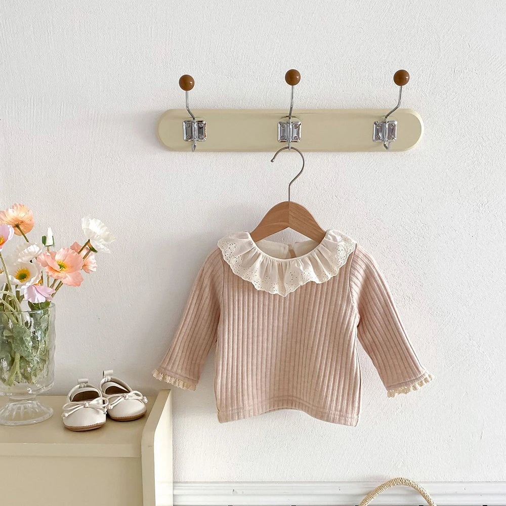 Hilda Ruffle Collar Girl Warm Base Casual Tops