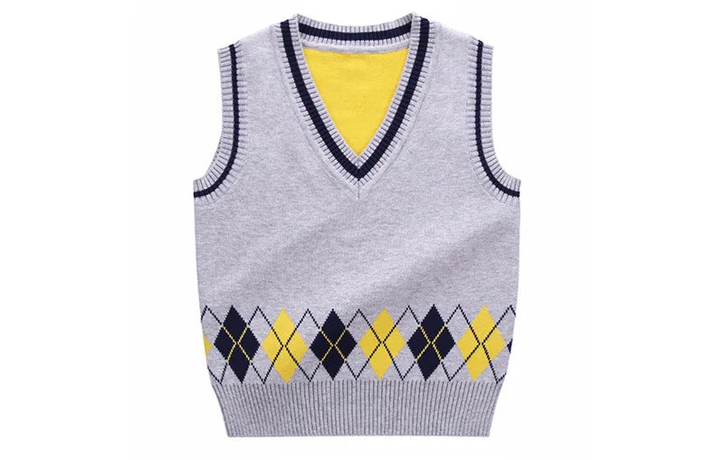 Patricio New Baby Boys V-neck Sweater - GuGuTon baby store - Baby Fashion - Toddlers Outfits - Babies Outfits - Toddler Clothes - Kids Clothing - Newborn Clothes - Newborn Wear - Kids Wear - Trending Clothes - Trending Outfits - Fall Fashion - Winter Fashion - Girls Clothes - Boys Clothes - Babies Wear - Kids Accessories - KidsWear - Summer Clothes - Summer Fashion - Summer Trend - Falls Sweaters - Tops - Bottom - Jeans - Blouse - Dresses - Newborn Dresses - Toys