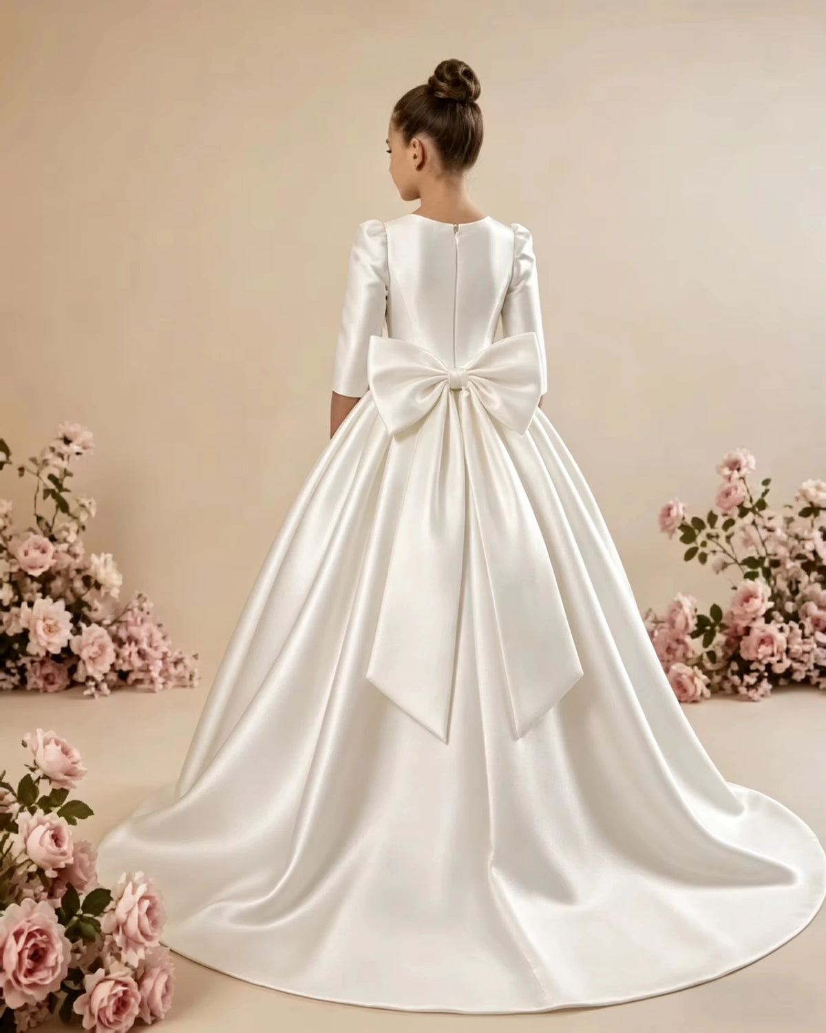 Girls First Communion Dress New Long Sleeves Satin Elegant Tail Evening Gown Girls Dress