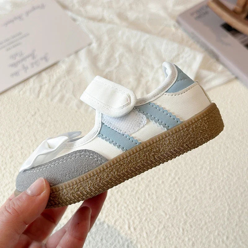Girls Summer Sandals Cute Bowknot Children Shoes Soft Sole Toddler Beach Sandals Kids Casual Closed Toe Flats Outdoor Sneakers