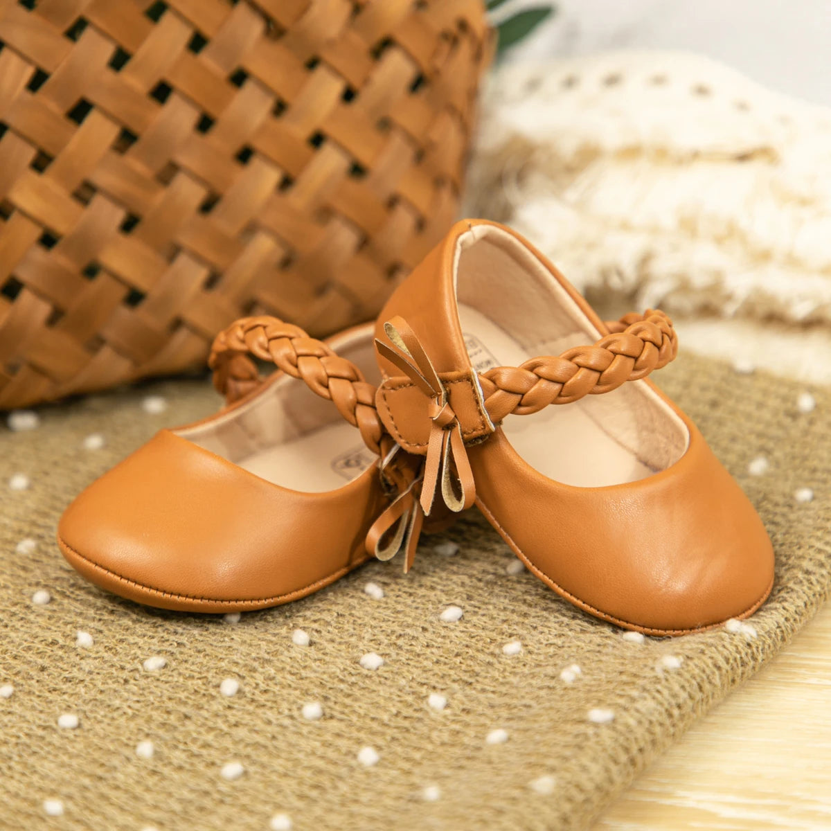 Baby's First Pair of Toddler Shoes Baby Girls Shoes Rubber material Breathable Non-slip Girls