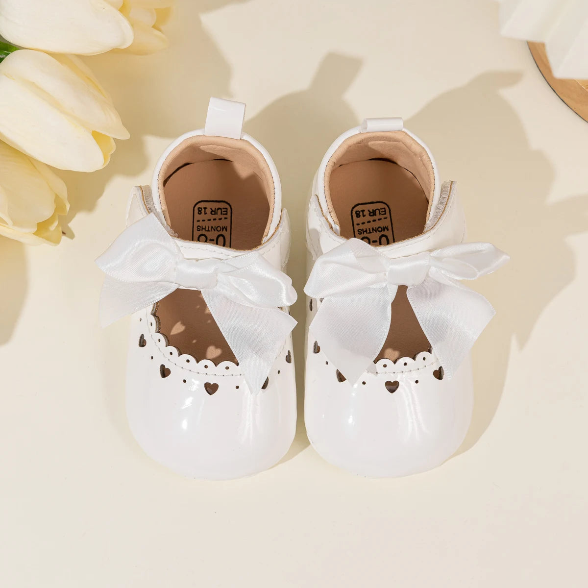 Newborn Baby Girl Shoes Soft Sole Infant Toddler Mary Jane Flats Princess Bowknot Patent Leather Dress Shoes Wedding Party Gift