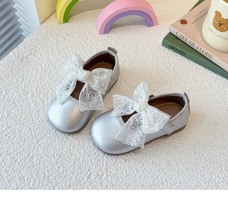 Girls Dance Performance Shoes Black Kids Princess Shoes Mesh Lace Bow 2025 New Girls Flat Shoes Round Toes Elegant Ins Trendy