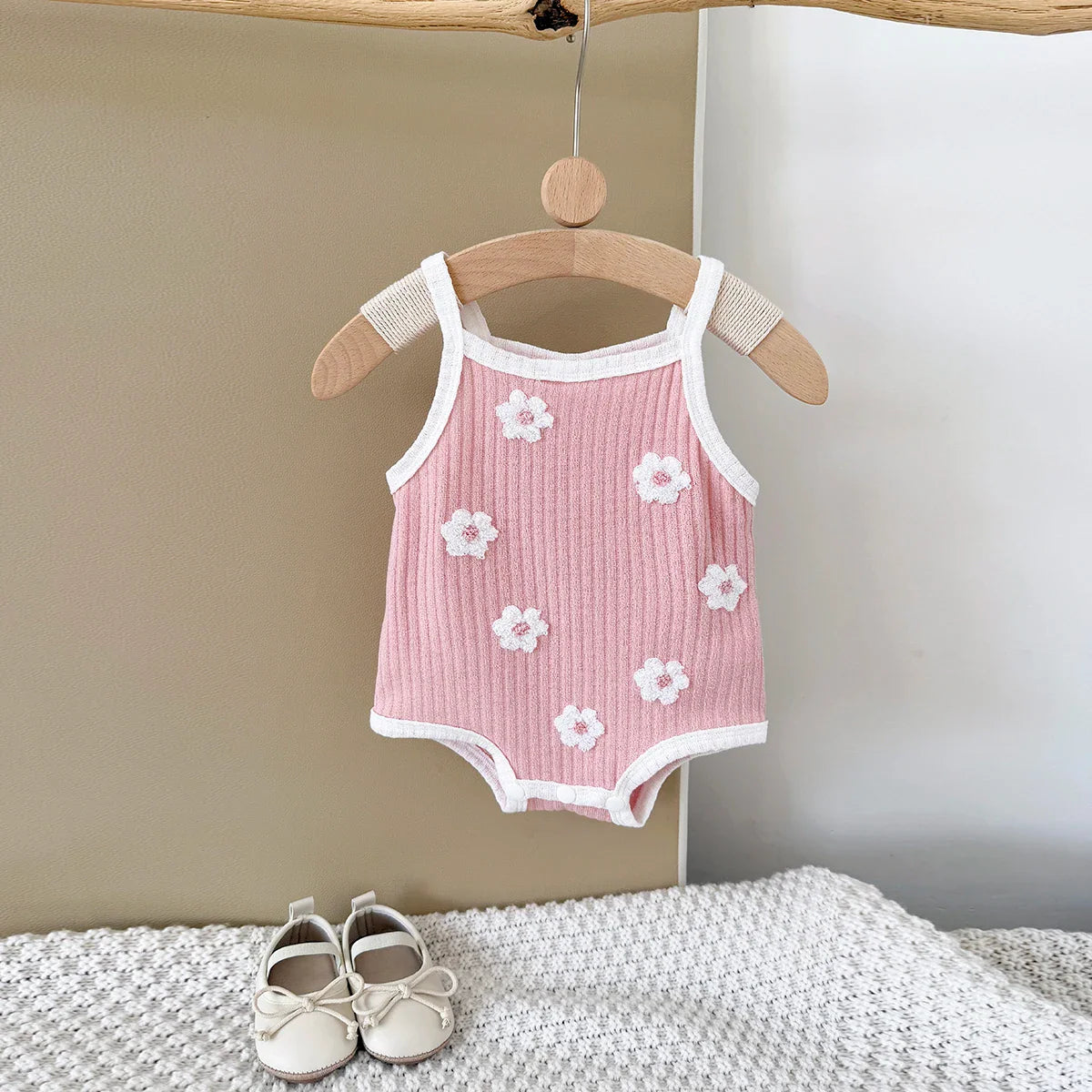 Breathable Camisole Flower Bodysuit