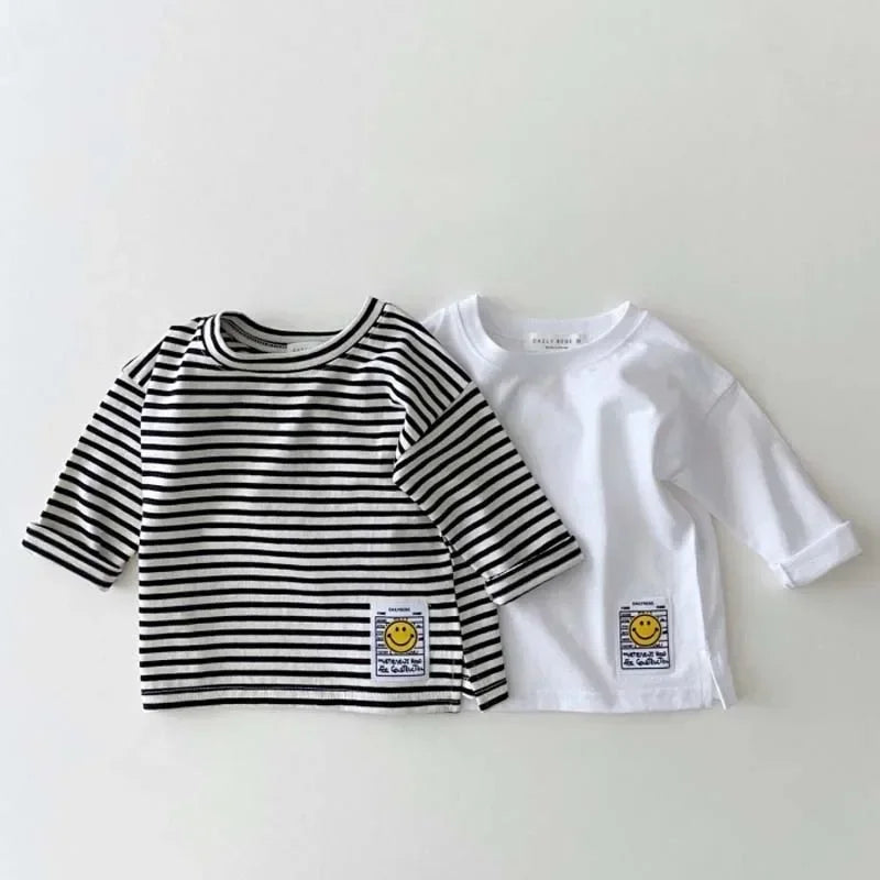 Marcos Simple Smiling Face Casual Tees