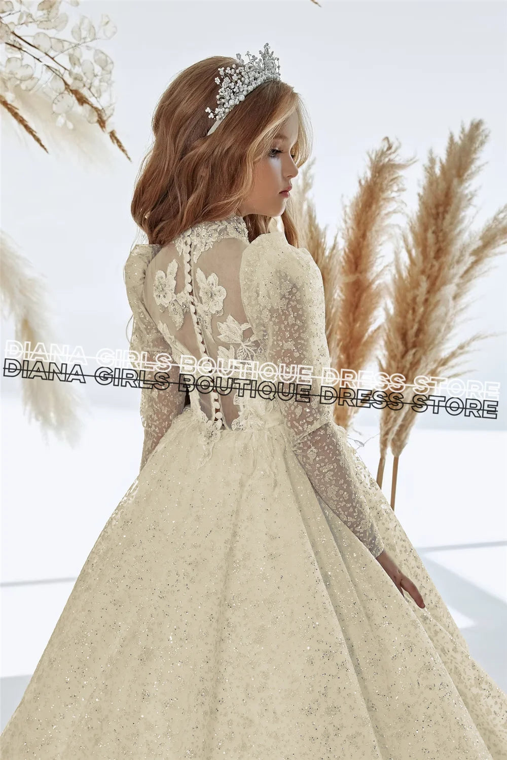 White Elegant Princess Flowers Girl Dress with Belt Lace Embroidery