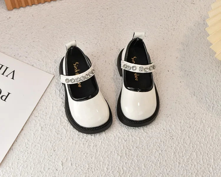 Girls Performance Shoes Round Toes Glossy 2025 Spring Autumn Kids Leather Shoes Pu Soft Sole Girls Flat Shoes Non-slip Ins Trend