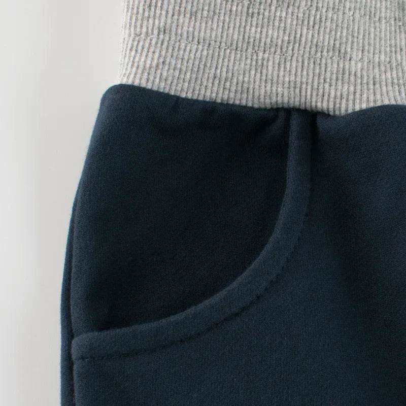 Juan Style Summer Bear Cartoon Shorts Elastic Waist - GuGuTon baby store - Baby Fashion - Toddlers Outfits - Babies Outfits - Toddler Clothes - Kids Clothing - Newborn Clothes - Newborn Wear - Kids Wear - Trending Clothes - Trending Outfits - Fall Fashion - Winter Fashion - Girls Clothes - Boys Clothes - Babies Wear - Kids Accessories - KidsWear - Summer Clothes - Summer Fashion - Summer Trend - Falls Sweaters - Tops - Bottom - Jeans - Blouse - Dresses - Newborn Dresses - Toys