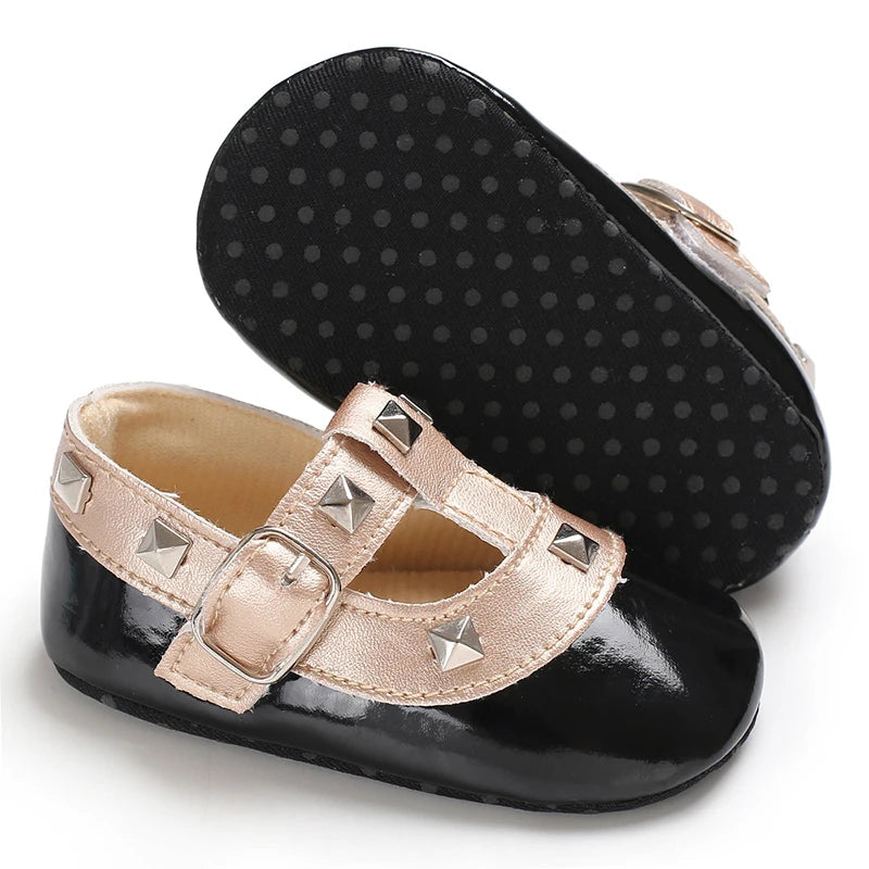 Baby Girl Sandals 2025 Spring and Autumn Korean Edition Versatile Rivet Dancing Princess Single Shoes Fashion Baby Leather Shoes