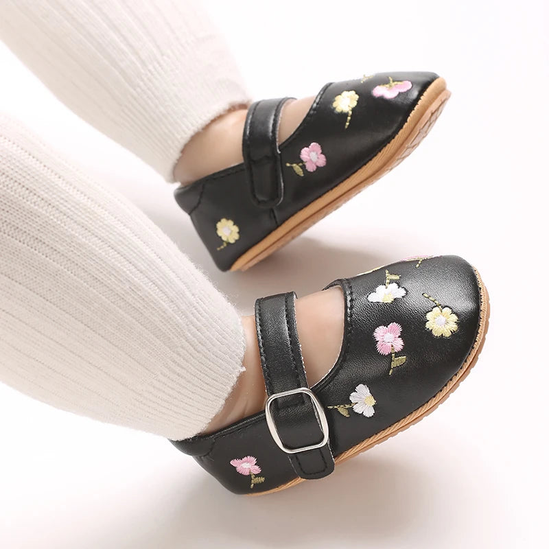 Spring And Autumn Baby Girl's Walking Shoes Anti Slip One Year Old Soft Soled Baby Shoes Princess Shoes Single Shoes