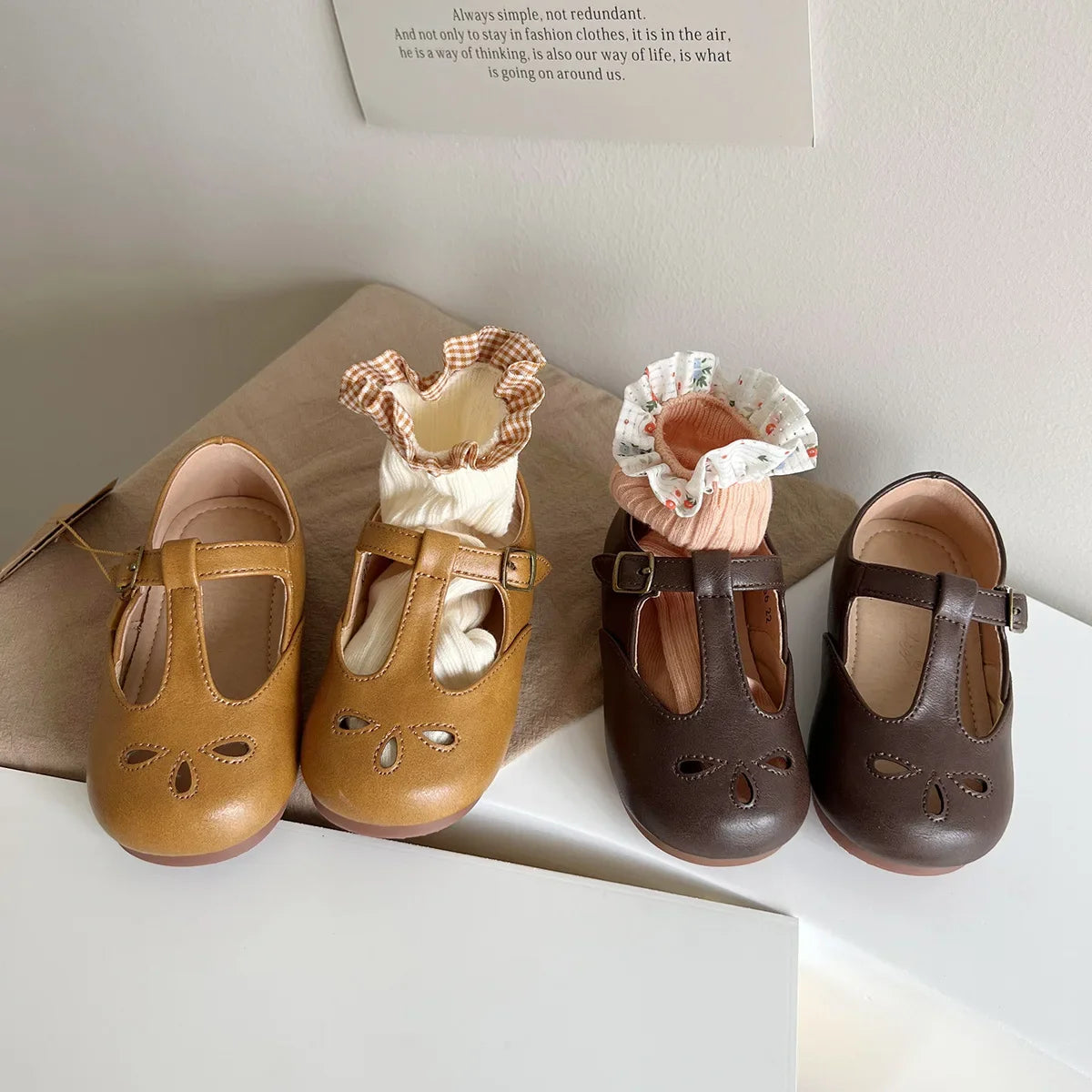 Best Girl Leather Shoe Summer Retro Hollow Kid Shoe Comfortable Allmatch Girl Shoe Fashion Princess Shoe Soft Sole Zapatos Niña