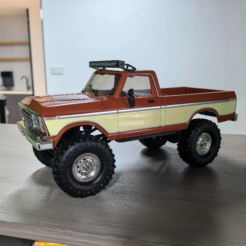 1:16 RC Car R1611 RC 4x4 Off-Road Vehicle - Full Function RC Crawler Alloy Drive Shaft  Realistic LED Headlights or Roof Light
