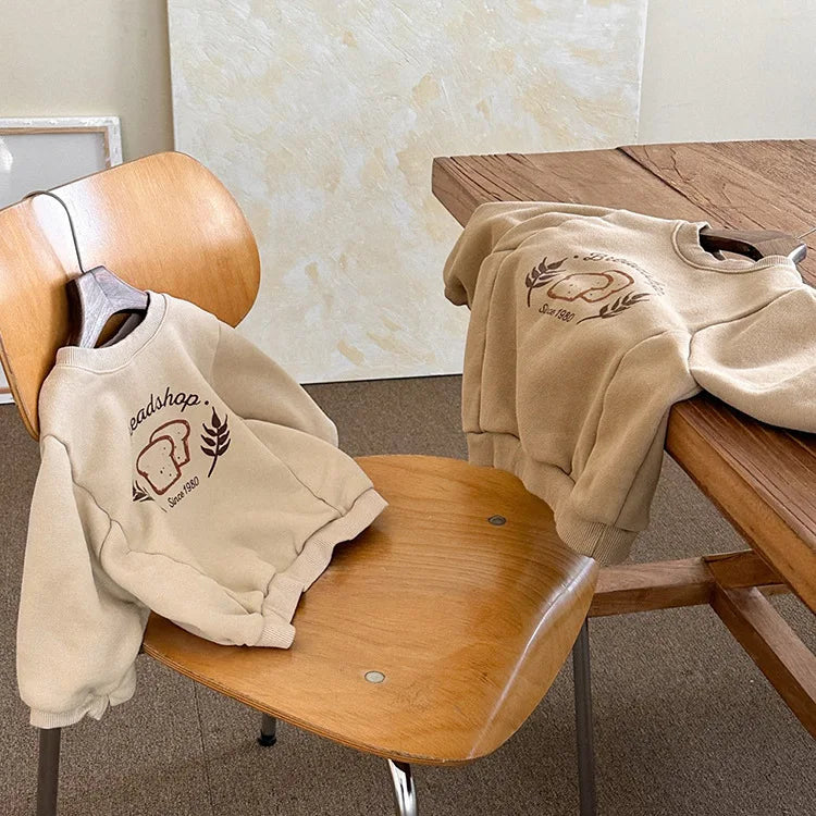 Valentino Boys Spring Casual Loose Sweater - GuGuTon baby store - Baby Fashion - Toddlers Outfits - Babies Outfits - Toddler Clothes - Kids Clothing - Newborn Clothes - Newborn Wear - Kids Wear - Trending Clothes - Trending Outfits - Fall Fashion - Winter Fashion - Girls Clothes - Boys Clothes - Babies Wear - Kids Accessories - KidsWear - Summer Clothes - Summer Fashion - Summer Trend - Falls Sweaters - Tops - Bottom - Jeans - Blouse - Dresses - Newborn Dresses - Toys