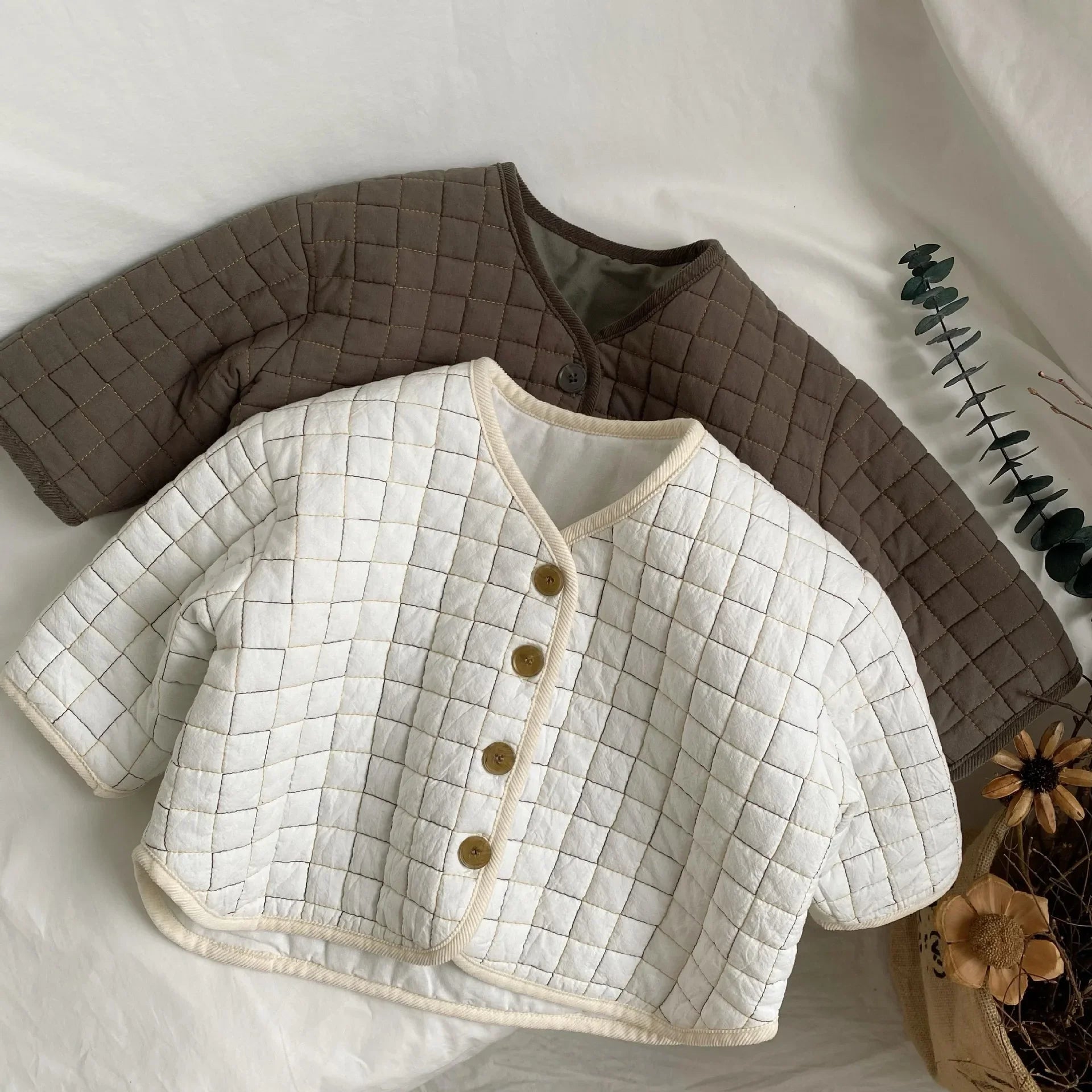 Claudio Warm Fashion Korean Casual Sweater - GuGuTon baby store - Baby Fashion - Toddlers Outfits - Babies Outfits - Toddler Clothes - Kids Clothing - Newborn Clothes - Newborn Wear - Kids Wear - Trending Clothes - Trending Outfits - Fall Fashion - Winter Fashion - Girls Clothes - Boys Clothes - Babies Wear - Kids Accessories - KidsWear - Summer Clothes - Summer Fashion - Summer Trend - Falls Sweaters - Tops - Bottom - Jeans - Blouse - Dresses - Newborn Dresses - Toys