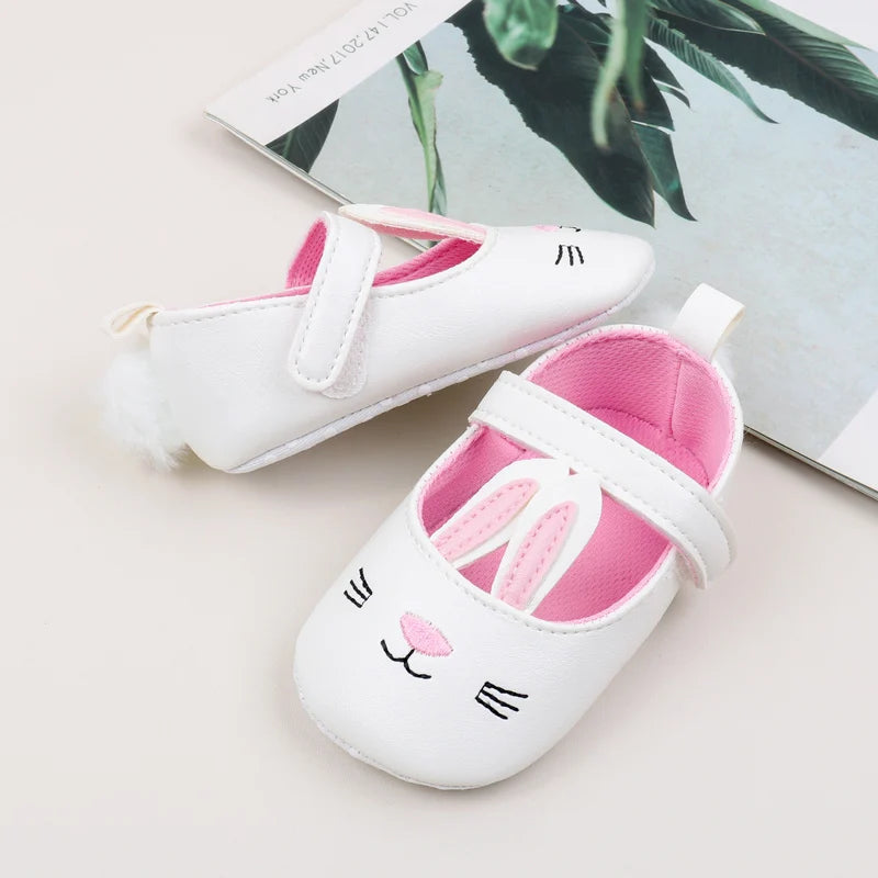 Cute Cartoon Style Baby Girl Shoes Spring and Autumn High Quality Butterfly Bowknot Cotton Sole Comfortable Prewalker BHX4031