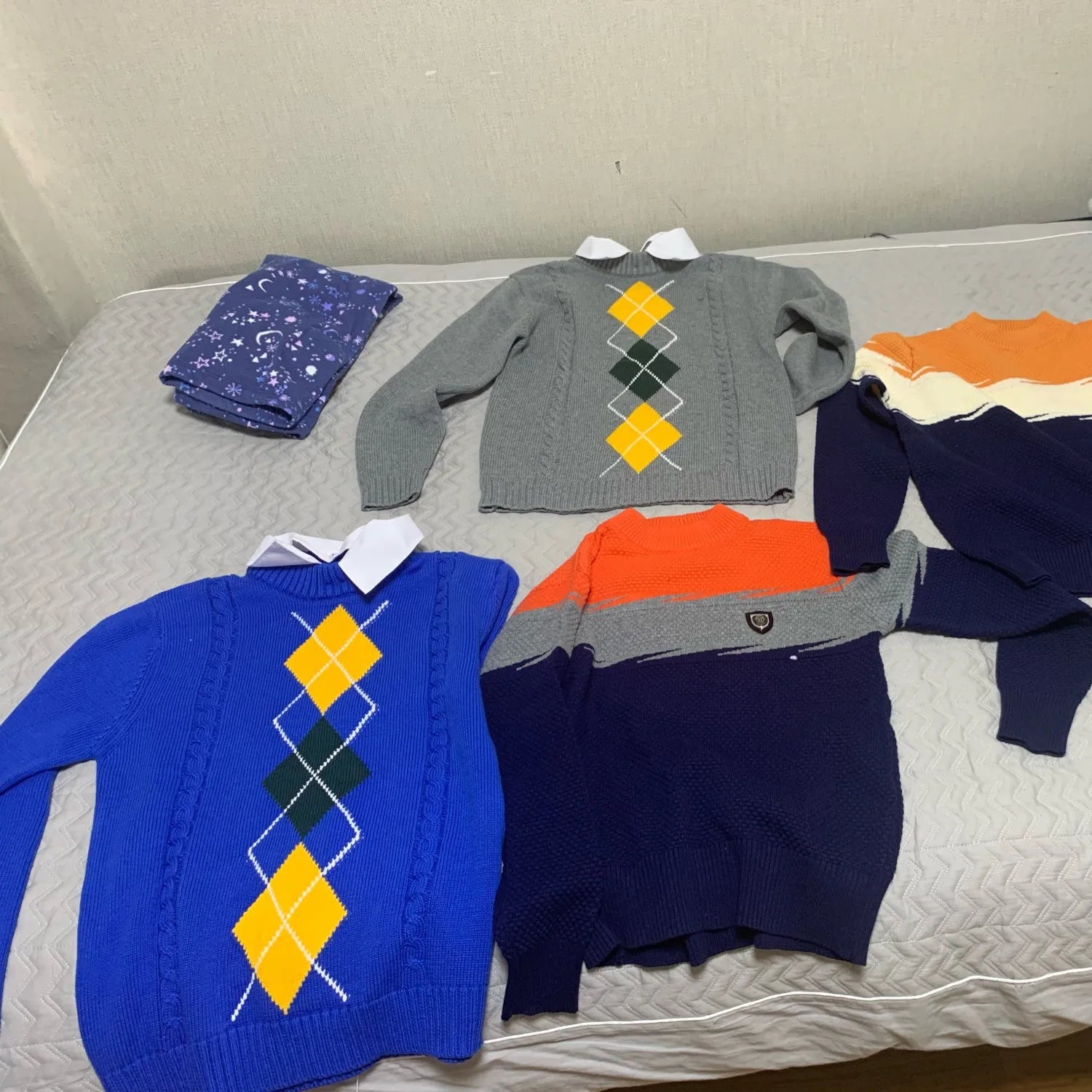 Santiago Toddler Clothing Children Sweater - GuGuTon baby store - Baby Fashion - Toddlers Outfits - Babies Outfits - Toddler Clothes - Kids Clothing - Newborn Clothes - Newborn Wear - Kids Wear - Trending Clothes - Trending Outfits - Fall Fashion - Winter Fashion - Girls Clothes - Boys Clothes - Babies Wear - Kids Accessories - KidsWear - Summer Clothes - Summer Fashion - Summer Trend - Falls Sweaters - Tops - Bottom - Jeans - Blouse - Dresses - Newborn Dresses - Toys