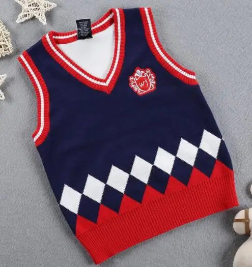 Patricio New Baby Boys V-neck Sweater - GuGuTon baby store - Baby Fashion - Toddlers Outfits - Babies Outfits - Toddler Clothes - Kids Clothing - Newborn Clothes - Newborn Wear - Kids Wear - Trending Clothes - Trending Outfits - Fall Fashion - Winter Fashion - Girls Clothes - Boys Clothes - Babies Wear - Kids Accessories - KidsWear - Summer Clothes - Summer Fashion - Summer Trend - Falls Sweaters - Tops - Bottom - Jeans - Blouse - Dresses - Newborn Dresses - Toys