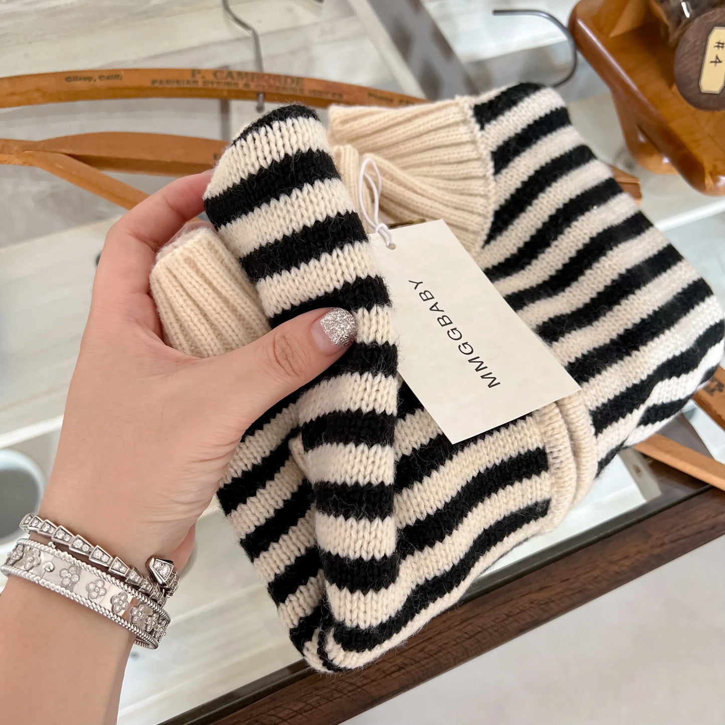 Leandro Fashion Simple Stripe Knitted Sweater