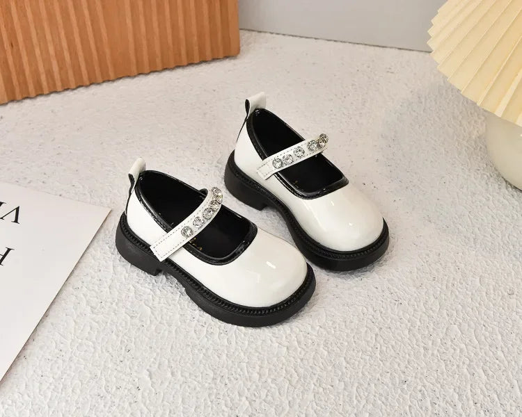 Girls Performance Shoes Round Toes Glossy 2025 Spring Autumn Kids Leather Shoes Pu Soft Sole Girls Flat Shoes Non-slip Ins Trend