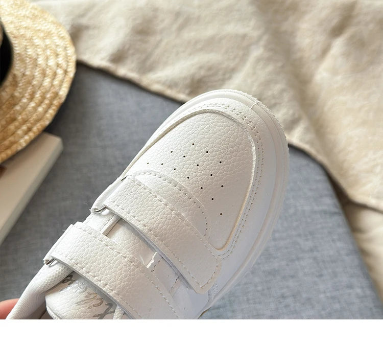 Girls White Shoes with Cartoon Girl Cat Prints Kids Casual Sneakers Fashion 2026 Spring Autumn Fashion Non-slip Classic 21-38