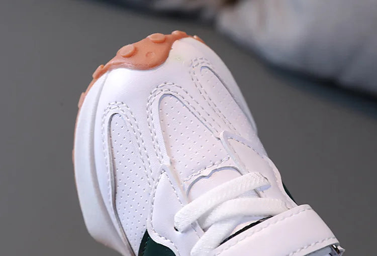 Caesar Kids Soft Sneakers - Fashion Running Shoes