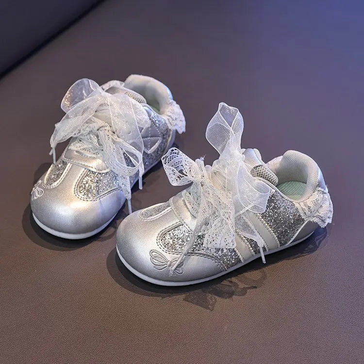 2026 Girls' Spring/Summer New Style Sneakers Pink Cute Flower, Fashion Versatile Casual Shoes, Lace Bow Cute, Non-Slip Soft Sole