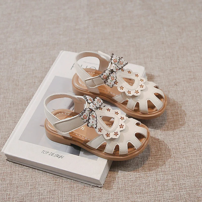 Girls' Shoes, Children's Princess Baotou Sandals, 2026 New Summer Style, Small Girls' Elegant Soft soled Summer Shoes