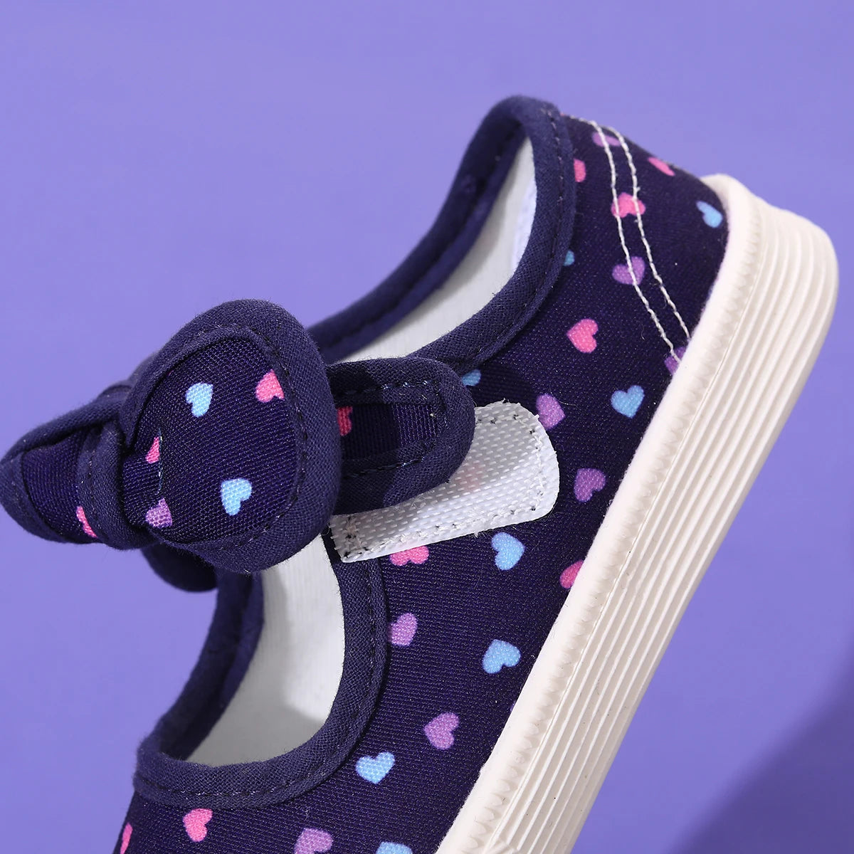 Girls' Canvas Shoes, Casual Sneakers with Cute Bow and Velcro Print, Wide Design Suitable for Indoor and Outdoor Wear in All Seasons