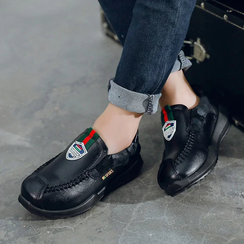 Boys Shoes For Kids Genuine Leather Casual Children - GuGuTon baby store - Baby Fashion - Toddlers Outfits - Babies Outfits - Toddler Clothes - Kids Clothing - Newborn Clothes - Newborn Wear - Kids Wear - Trending Clothes - Trending Outfits - Fall Fashion - Winter Fashion - Girls Clothes - Boys Clothes - Babies Wear - Kids Accessories - KidsWear - Summer Clothes - Summer Fashion - Summer Trend - Falls Sweaters - Tops - Bottom - Jeans - Blouse - Dresses - Newborn Dresses - Toys