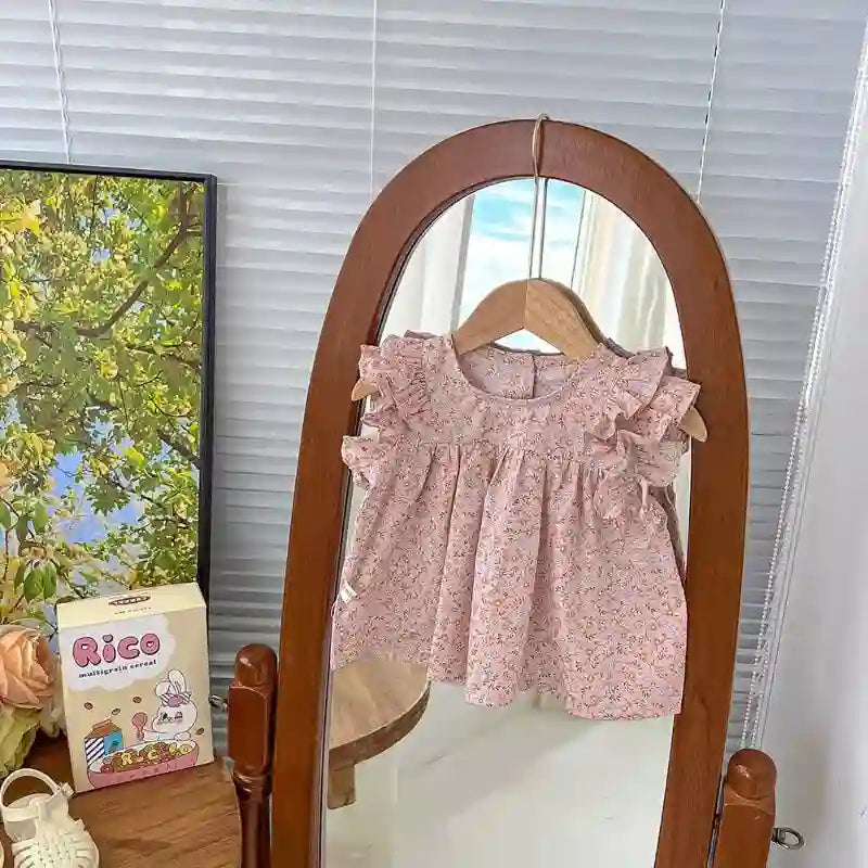 Pamela Short Sleeved Cute Flower Tops