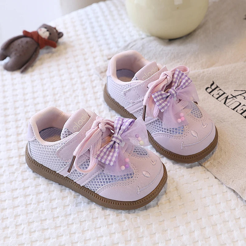 Girls Casual Shoes Spring Summer Children Hollow Sneakers with Cut-outs Breathable Holes Cute Bow-knot Soft Comfortable Sweet