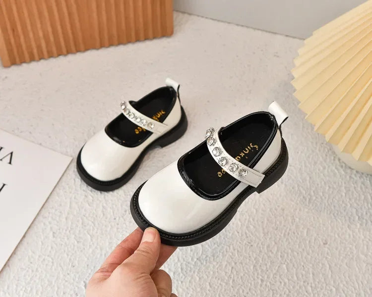 Girls Performance Shoes Round Toes Glossy 2025 Spring Autumn Kids Leather Shoes Pu Soft Sole Girls Flat Shoes Non-slip Ins Trend