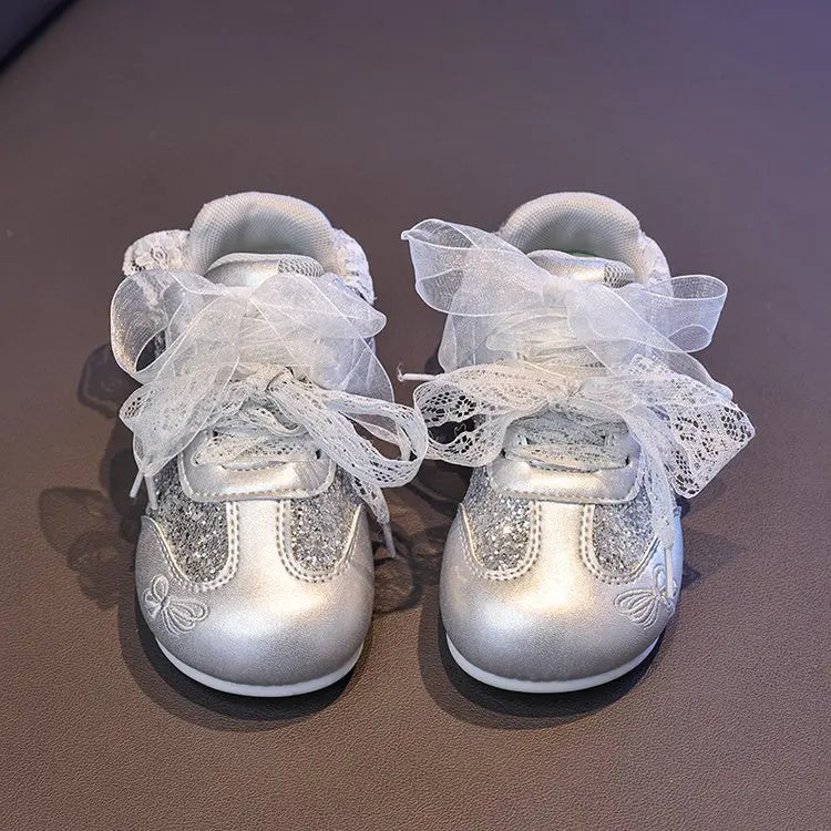 2026 Girls' Spring/Summer New Style Sneakers Pink Cute Flower, Fashion Versatile Casual Shoes, Lace Bow Cute, Non-Slip Soft Sole