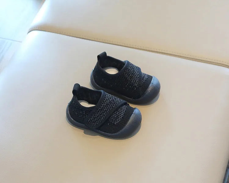 Baby Boys Girls Walking Shoes Spring Autumn Kids Casual Shoes Mesh Children Soft Sole Anti Slip Infant Newborn Knitted Shoes