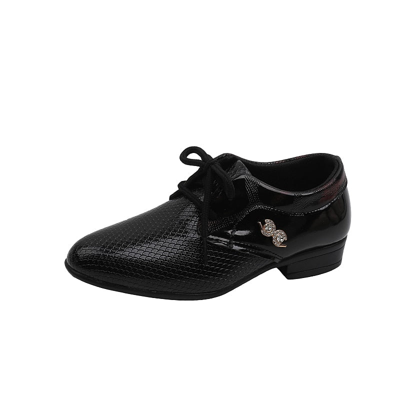Boys Pointed Leather Shoes Children British Black - GuGuTon baby store - Baby Fashion - Toddlers Outfits - Babies Outfits - Toddler Clothes - Kids Clothing - Newborn Clothes - Newborn Wear - Kids Wear - Trending Clothes - Trending Outfits - Fall Fashion - Winter Fashion - Girls Clothes - Boys Clothes - Babies Wear - Kids Accessories - KidsWear - Summer Clothes - Summer Fashion - Summer Trend - Falls Sweaters - Tops - Bottom - Jeans - Blouse - Dresses - Newborn Dresses - Toys