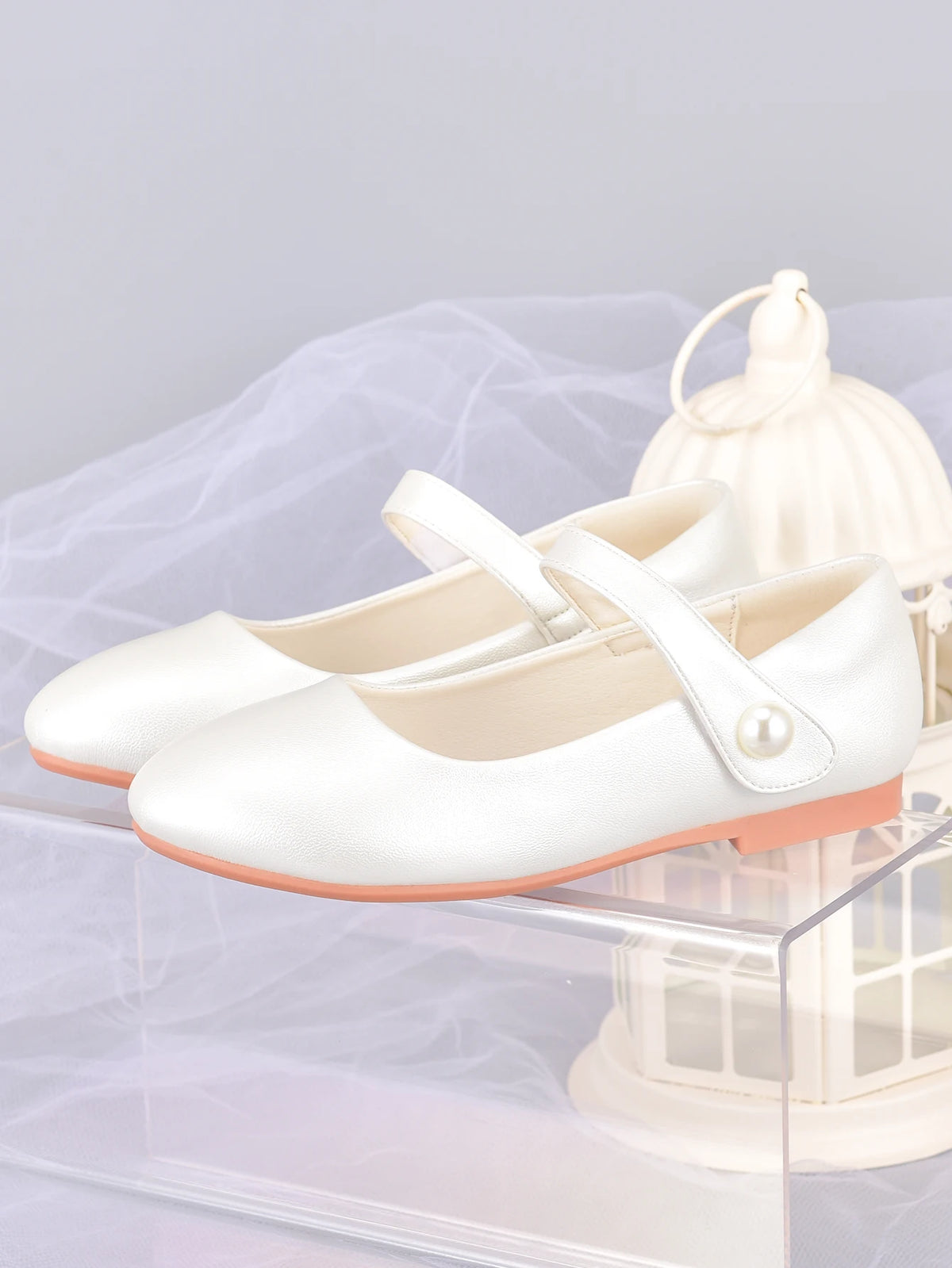 Girl's white princess shoes, suitable for children's performance dress with formal dress shoes