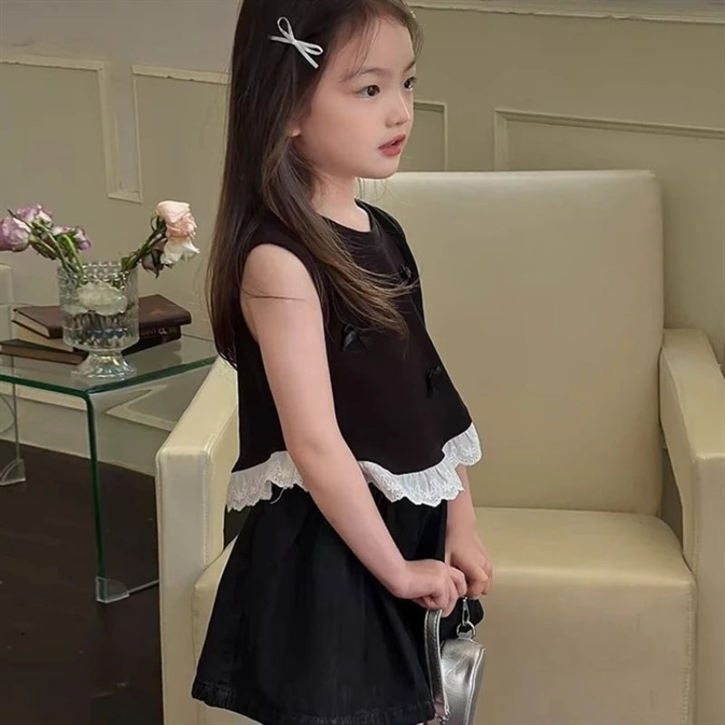Yuridia Short Sleeveless Bow-Knot Floral Lace Top