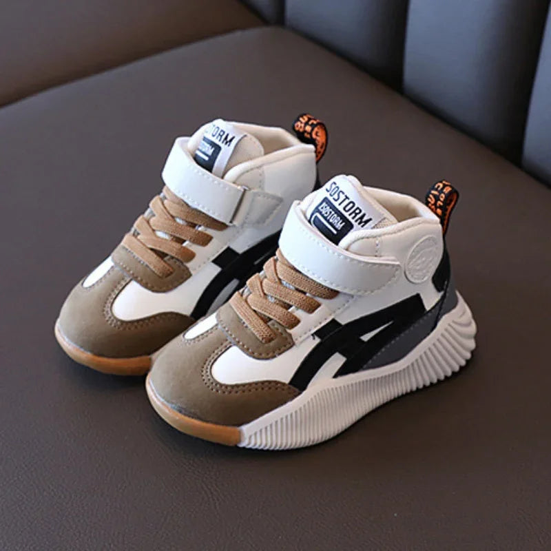 Boys girls autumn winter sports shoes fashion - GuGuTon baby store - Baby Fashion - Toddlers Outfits - Babies Outfits - Toddler Clothes - Kids Clothing - Newborn Clothes - Newborn Wear - Kids Wear - Trending Clothes - Trending Outfits - Fall Fashion - Winter Fashion - Girls Clothes - Boys Clothes - Babies Wear - Kids Accessories - KidsWear - Summer Clothes - Summer Fashion - Summer Trend - Falls Sweaters - Tops - Bottom - Jeans - Blouse - Dresses - Newborn Dresses - Toys