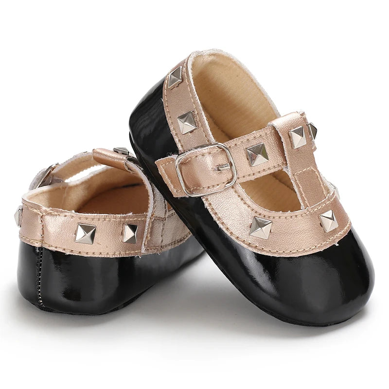 Baby Girl Sandals 2025 Spring and Autumn Korean Edition Versatile Rivet Dancing Princess Single Shoes Fashion Baby Leather Shoes